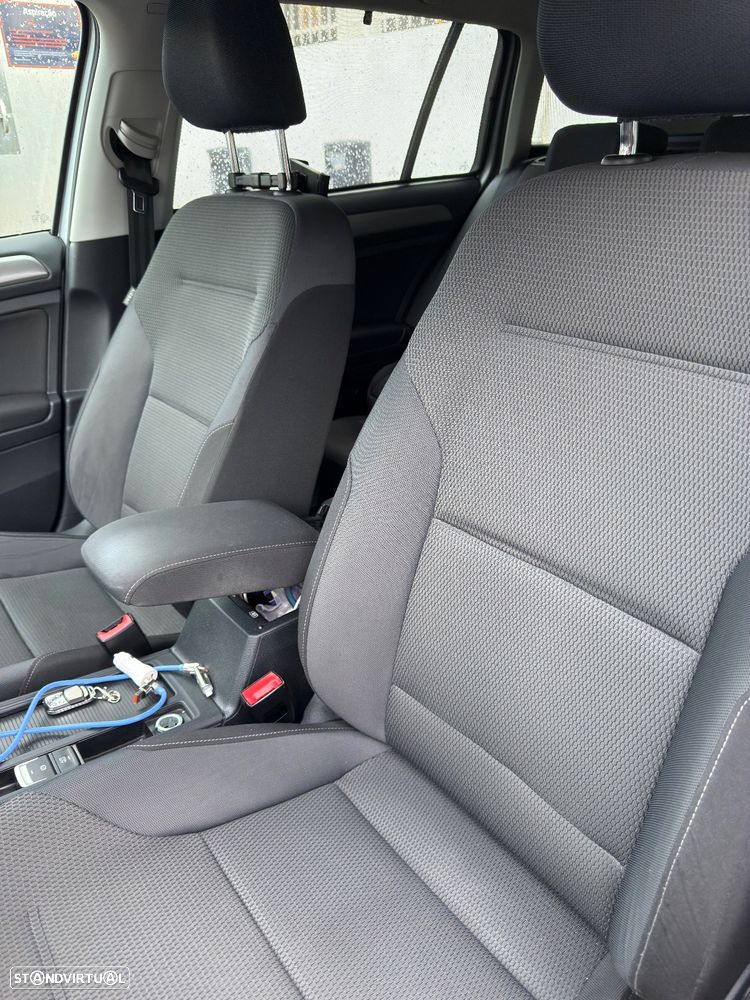 VW Golf Variant 1.6 TDi BlueMotion Comfortline - 2