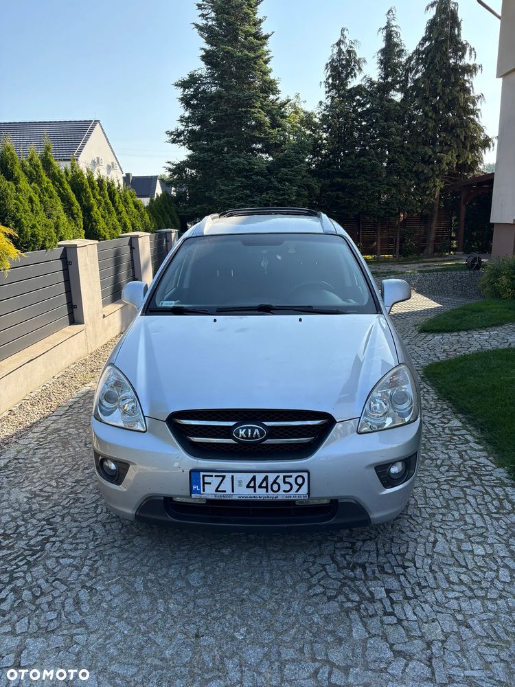 Kia Carens 2.0 EX - 7