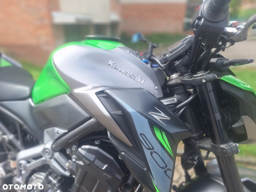 Kawasaki Z 900 - 8