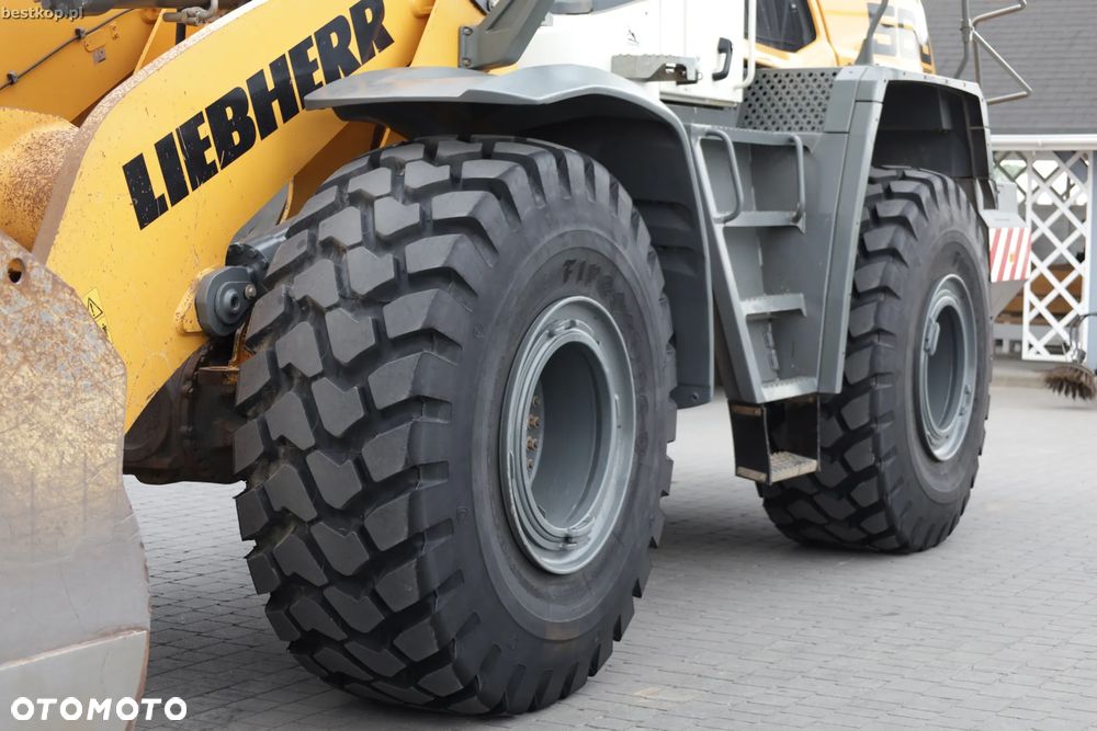 Liebherr L566 XPower - 23