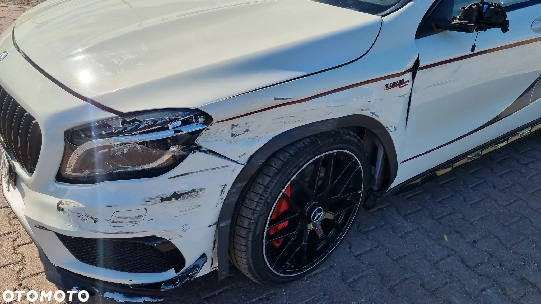 Mercedes-Benz GLA 45 AMG 4-Matic Edition 1 - 10