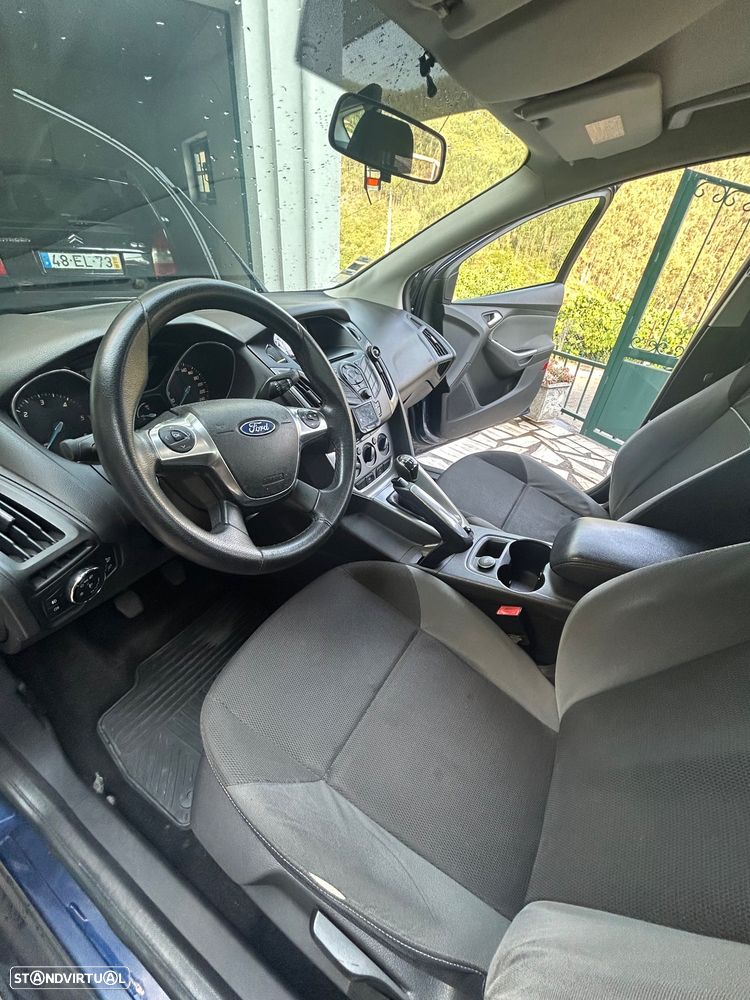 Ford Focus - 14