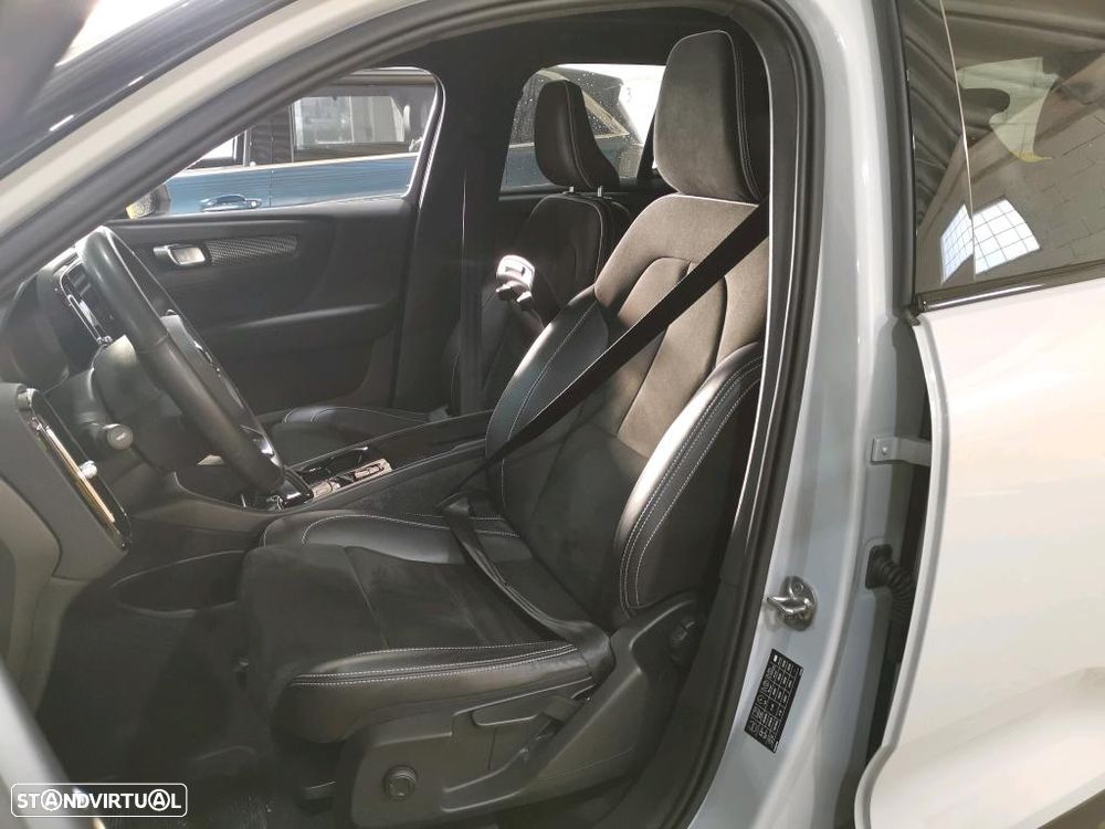 Volvo XC 40 1.5 T4 PHEV R-Design - 5