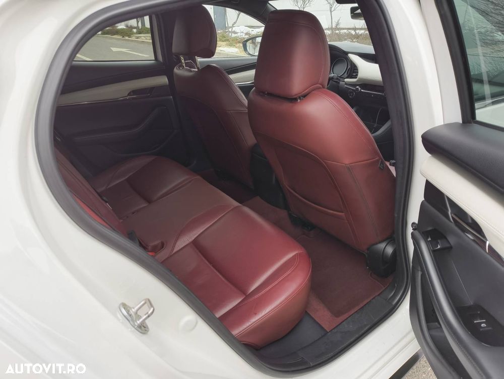 Mazda 3 X180 MHEV GT Plus - 16