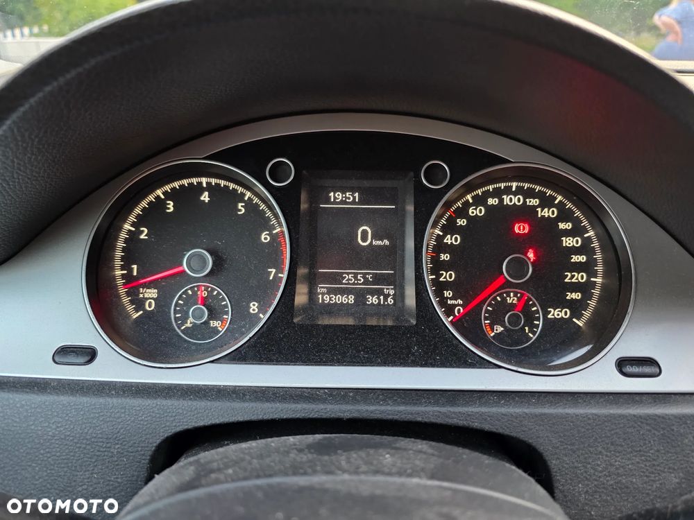 Volkswagen Passat 1.4 TSI Comfortline - 9