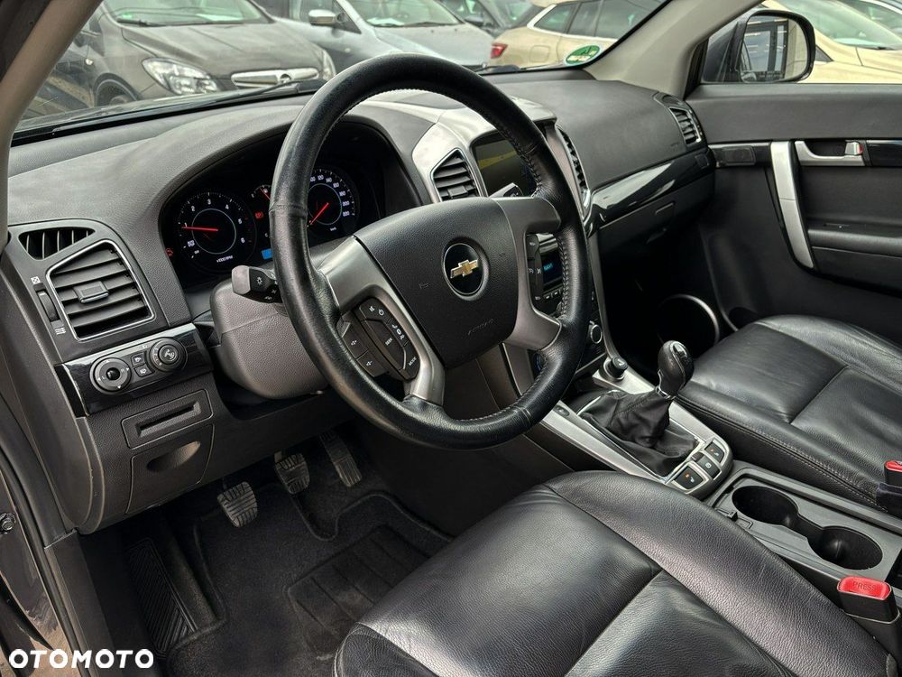 Chevrolet Captiva 2.2 2WD LT+ - 11