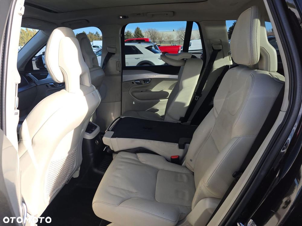 Volvo XC 90 T8 AWD Twin Engine Geartronic Momentum - 15