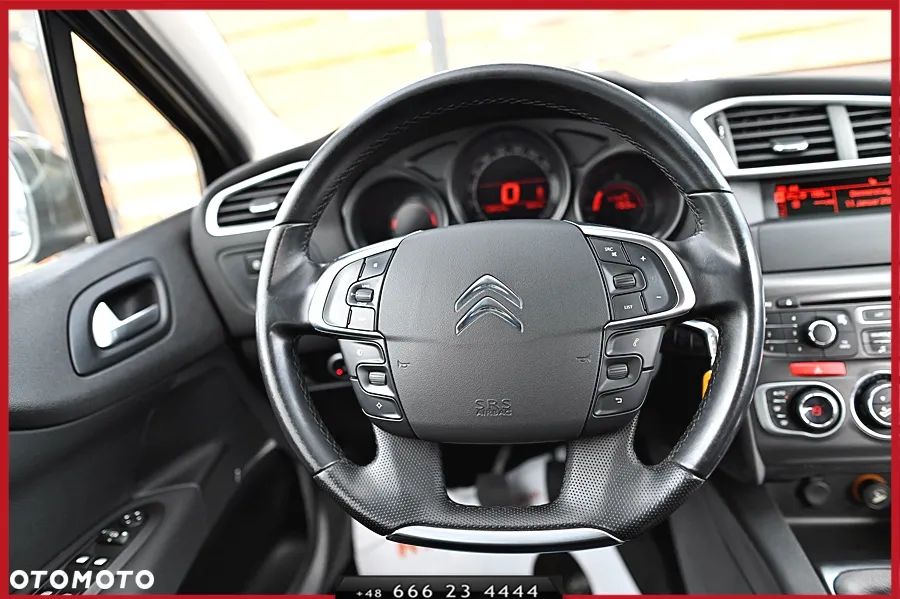 Citroën C4 VTi 120 Exclusive - 17