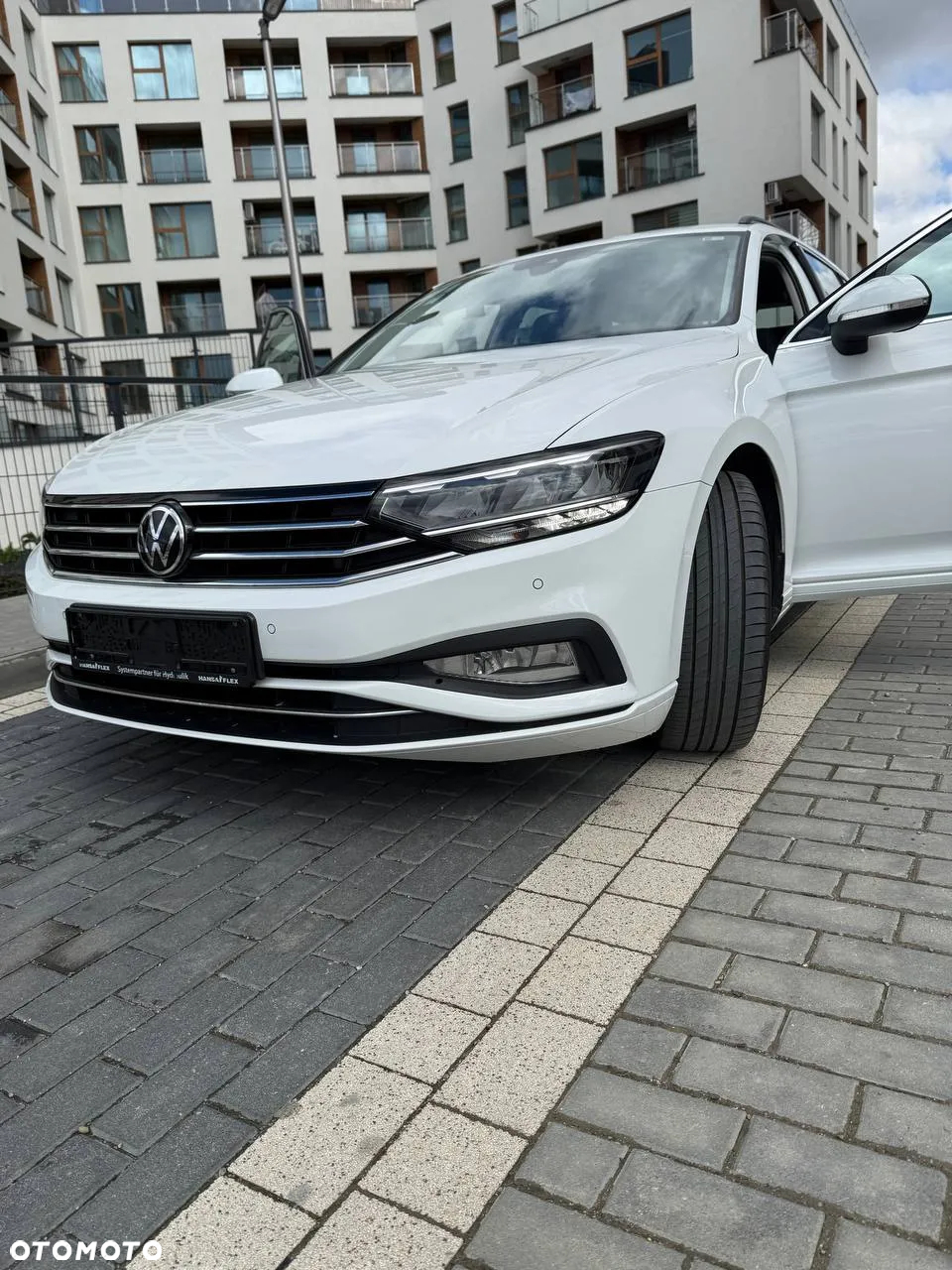 Volkswagen Passat - 17