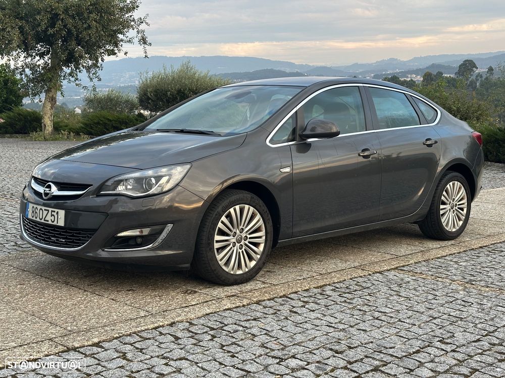 Opel Astra 1.6 CDTi Cosmo Start/Stop - 4