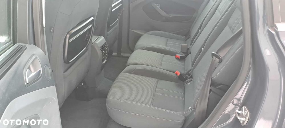 Ford C-MAX 1.6 Ti-VCT Titanium - 21