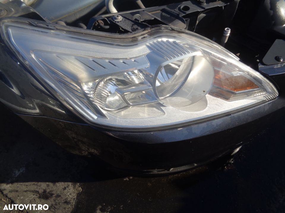 Vand Fata Completa Ford Focusc C Max din 2010 volan pe stanga - 3
