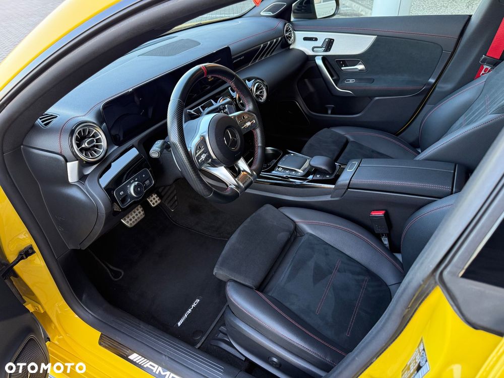 Mercedes-Benz CLA AMG 35 4-Matic 7G-DCT - 7