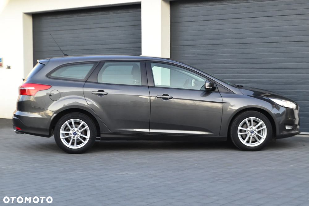 Ford Focus 1.5 EcoBoost Start-Stopp-System COOL&CONNECT - 23
