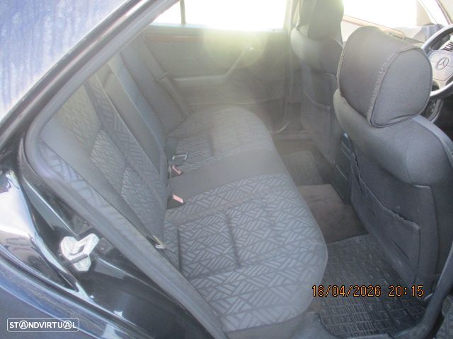 Mercedes-Benz C 220 D Elegance - 6