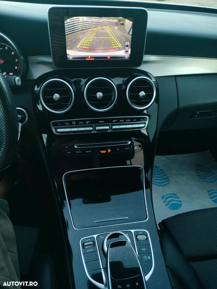 Mercedes-Benz C 180 Kompressor Automatik Avantgarde - 31