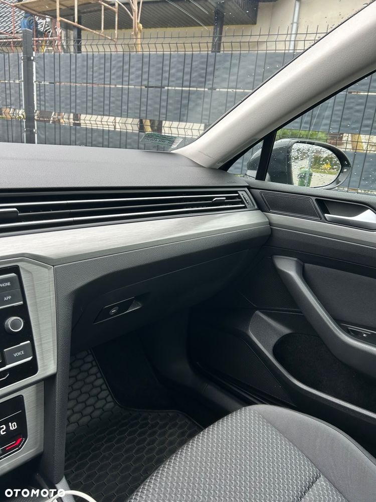 Volkswagen Passat 1.5 TSI EVO Business DSG - 12