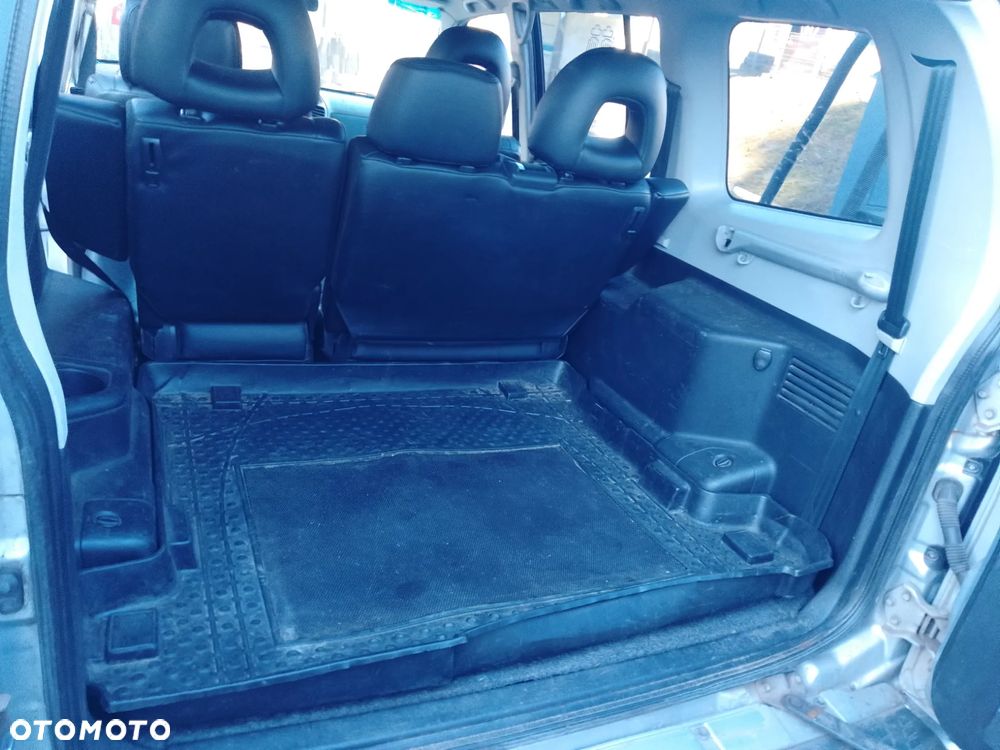 Mitsubishi Pajero 3.2 DI-D Automatik Dakar - 6