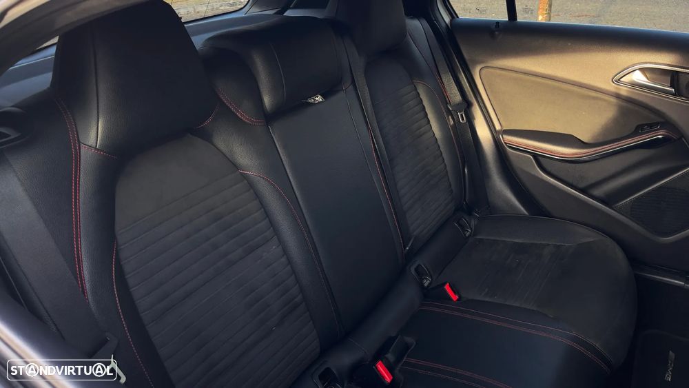 Mercedes-Benz A 180 d AMG Line Aut. - 11