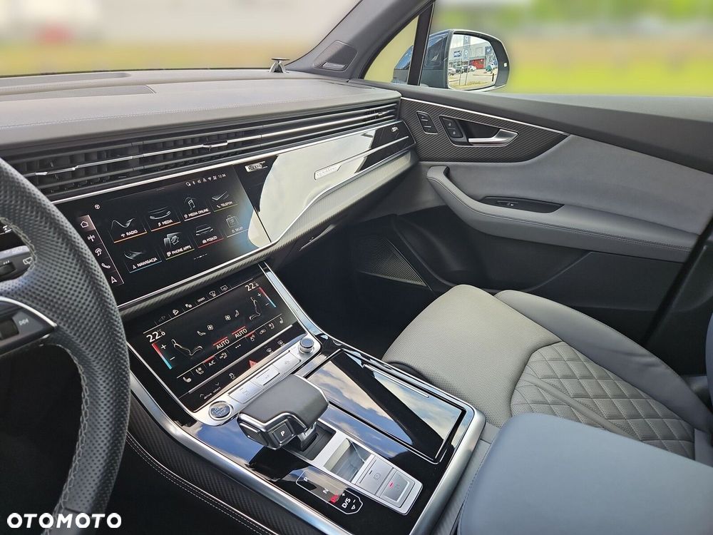 Audi Q7 - 19