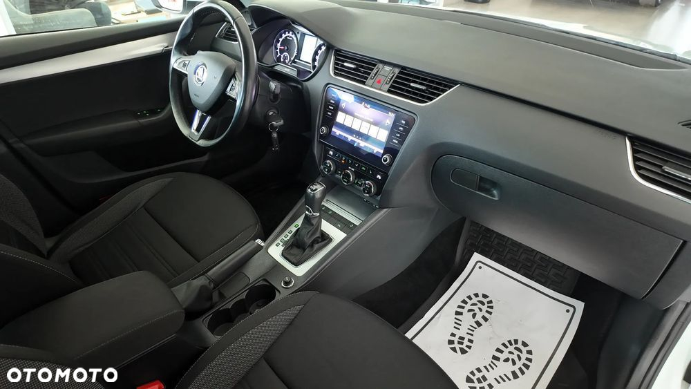 Skoda Octavia 2.0 TDI 4x4 Ambition DSG - 22