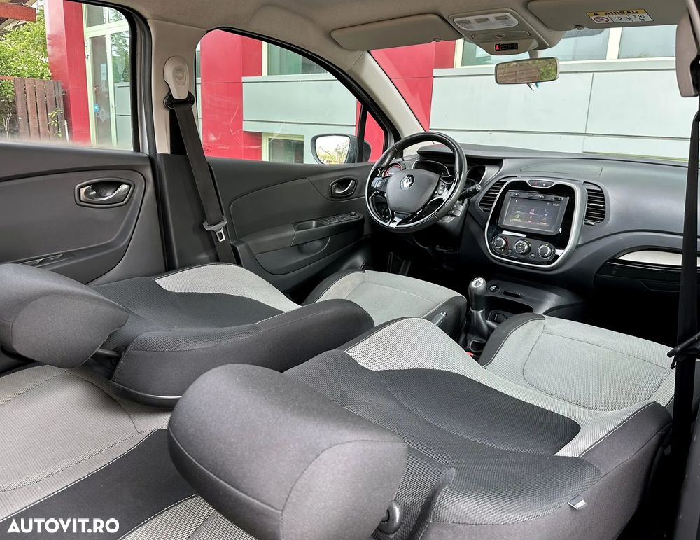 Renault Captur - 12
