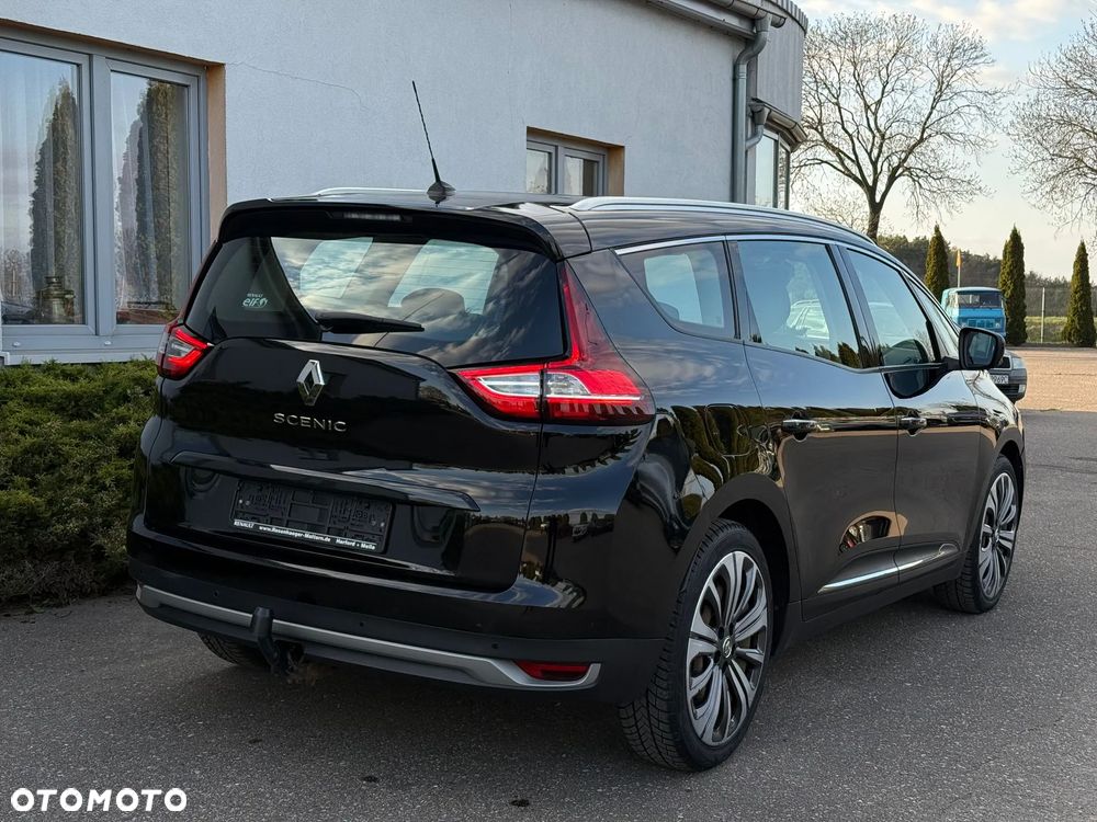 Renault Grand Scenic - 8