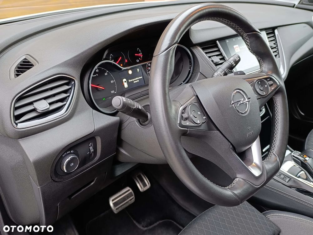 Opel Grandland X Plug-in-Hybrid4 1.6 DI Start/Stop INNOVATION - 18