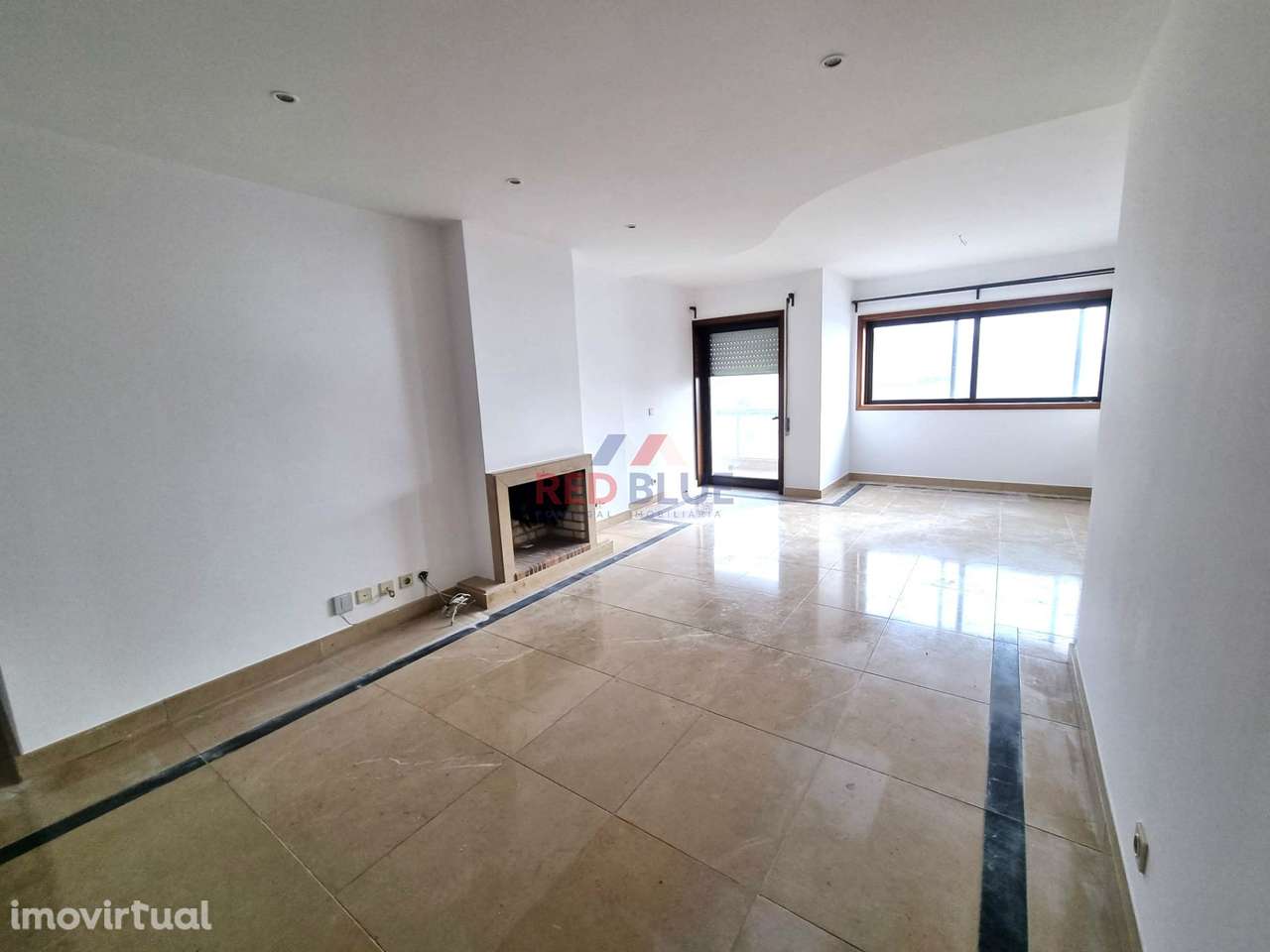 APARTAMENTO T4, 1ª LINHA DE MAR, AVER-O-MAR, PÓVOA DE VARZIM - Grande imagem: 3/19
