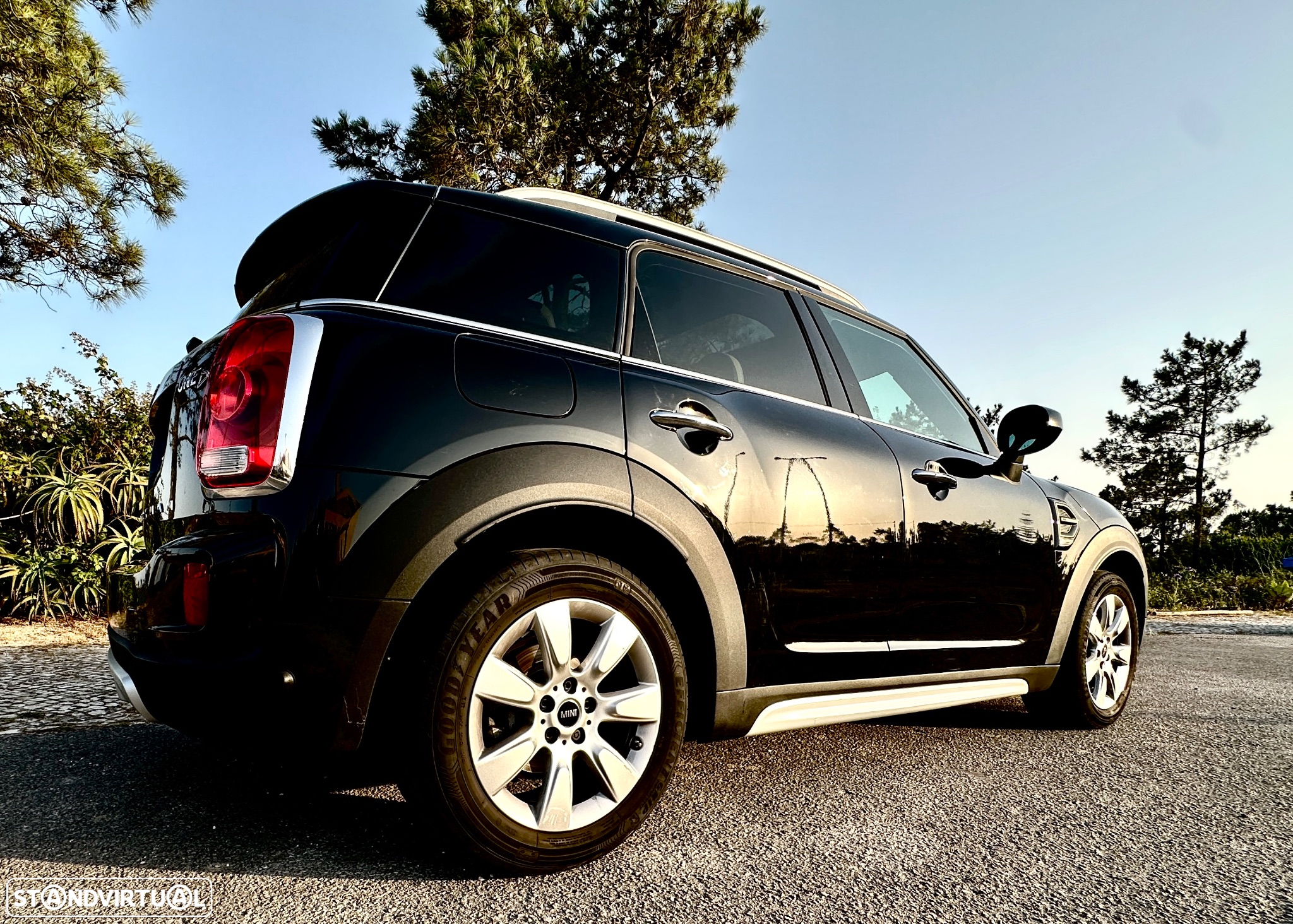 MINI Countryman One D Auto - 14