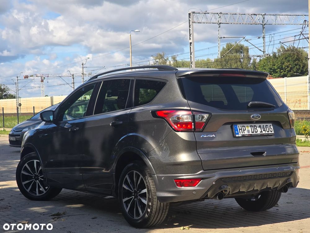 Ford Kuga 2.0 TDCi 4x4 ST-Line - 10