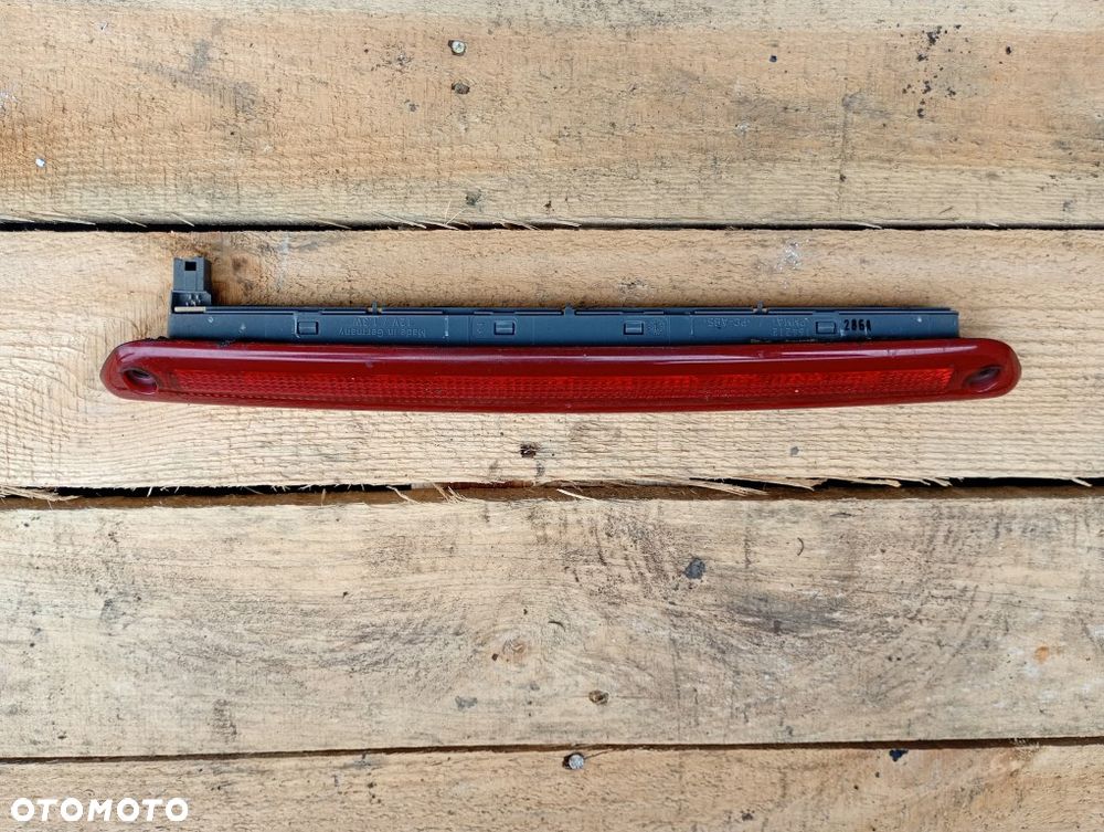 światło stop dodatkowe dachowe lampa vw crafter mercedes sprinter W906 A9068200456 - 2