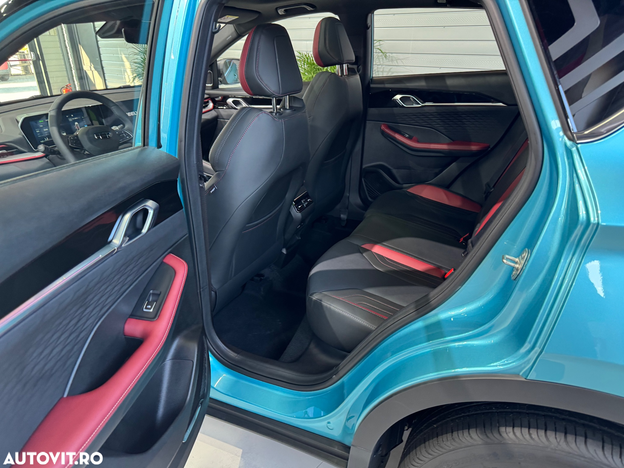Geely Coolray - 6