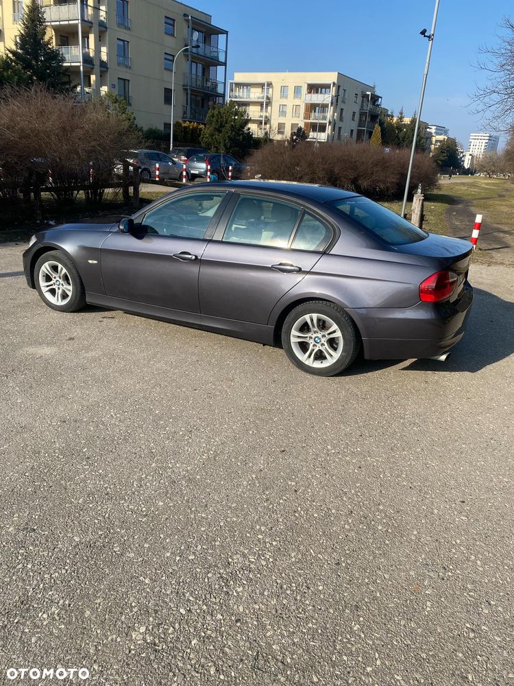 BMW Seria 3 - 1