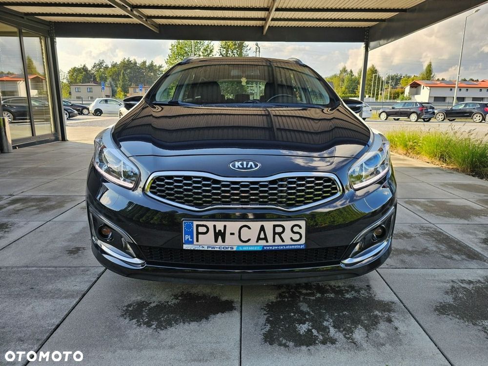 Kia Ceed - 5