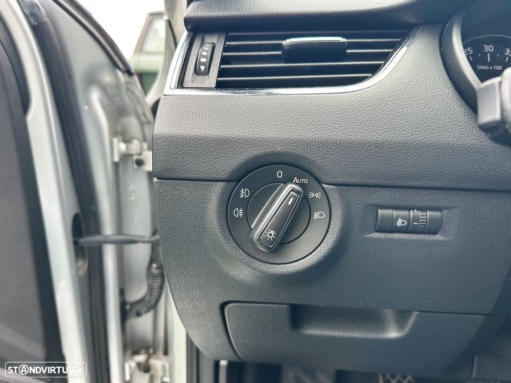 Skoda Octavia Break 1.6 TDi Style - 6