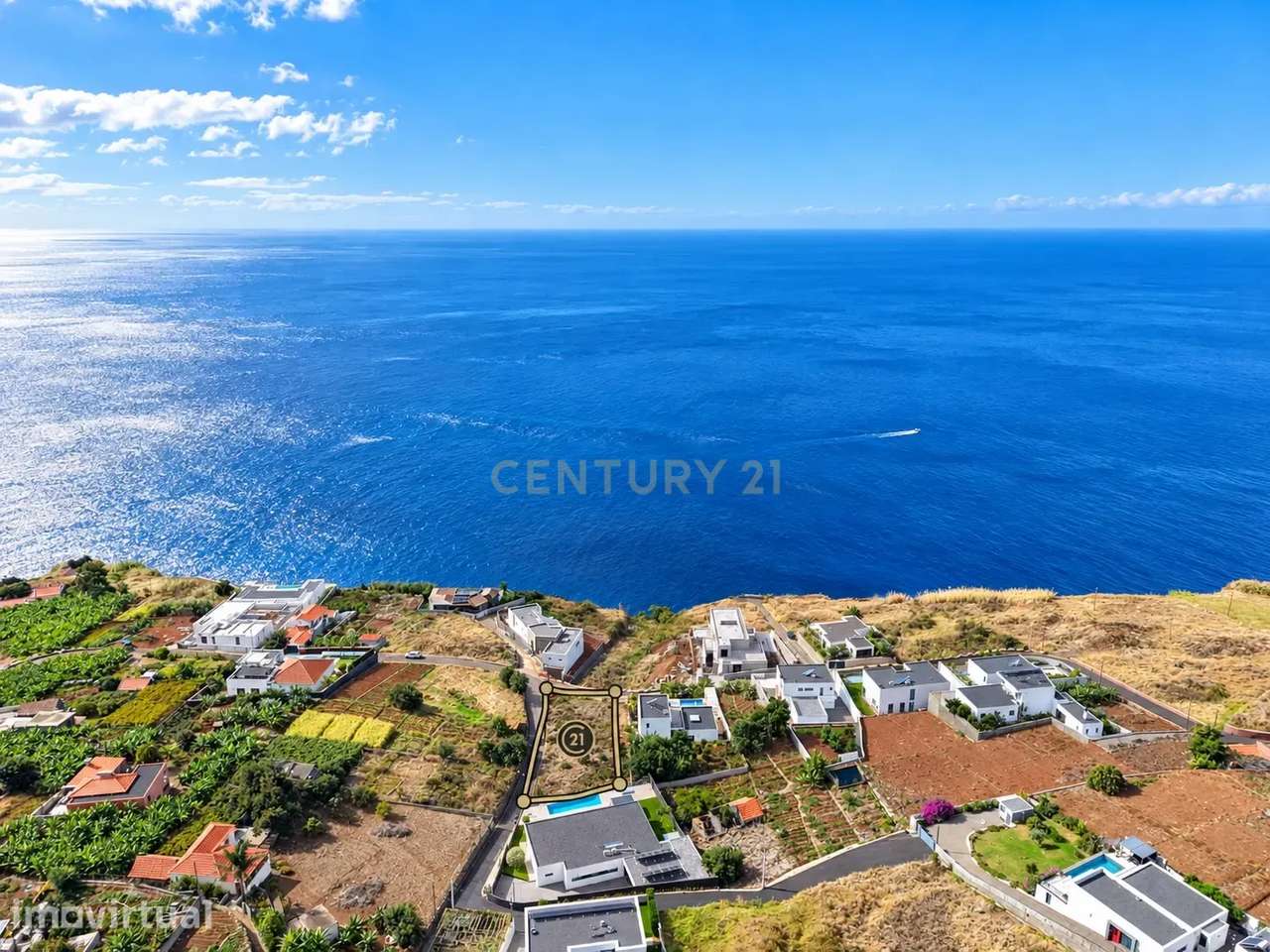 Terreno em Primeira Linha de Mar com Projeto Aprovado - Estreito da Ca - Grande imagem: 3/9