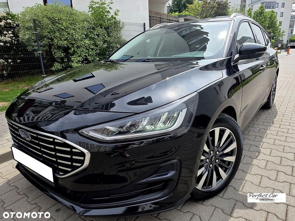 Ford Focus SW 1.0 EcoBoost Hybrid TITANIUM X - 1