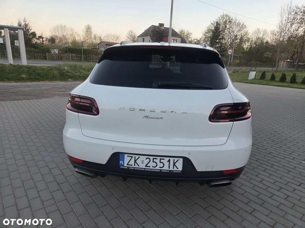 Porsche Macan Standard - 8