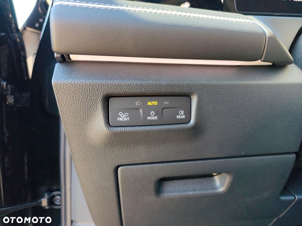 Volkswagen Tiguan - 23