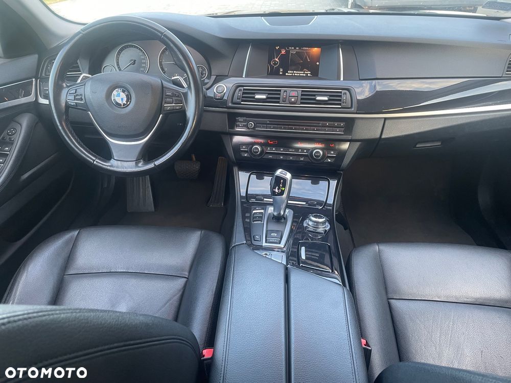 BMW Seria 5 520d - 6