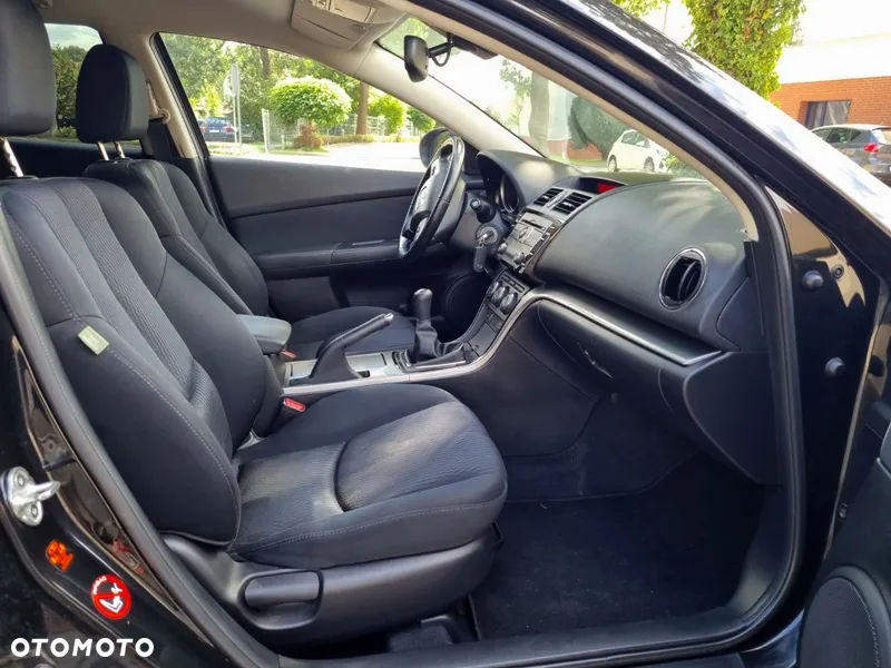 Mazda 6 2.0 Sport - 11