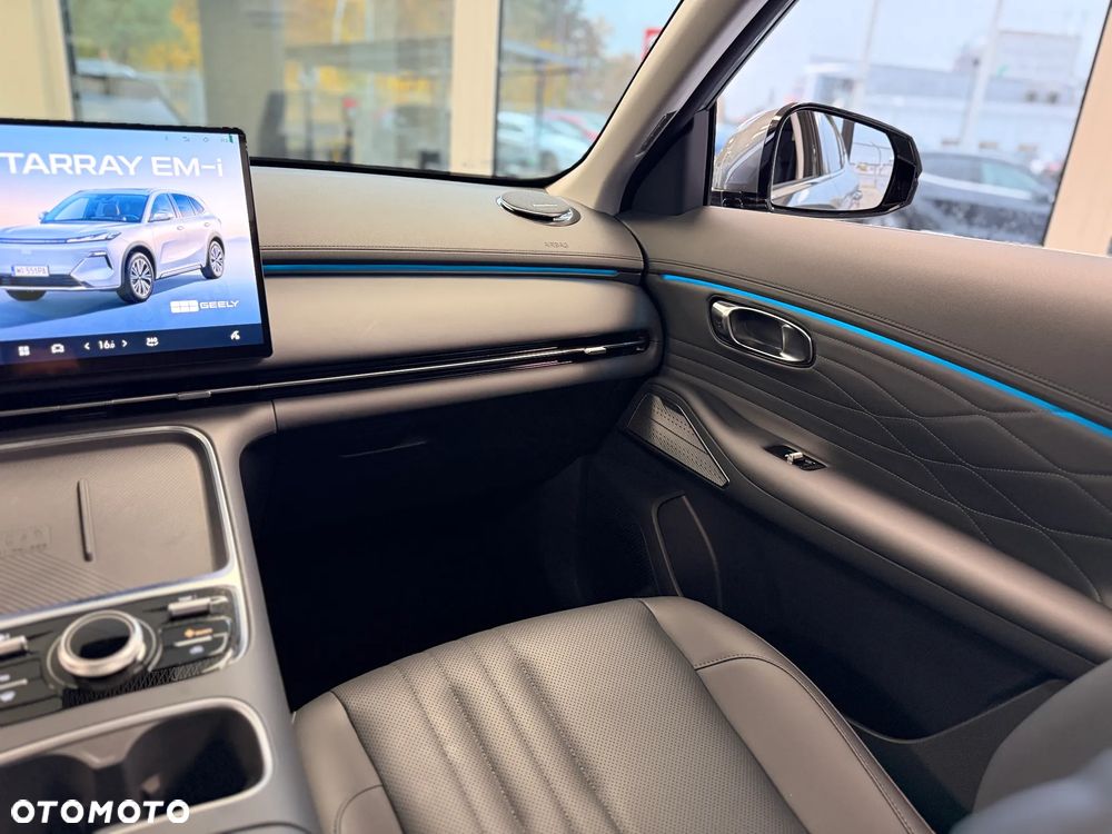 Geely Starray EM-i 1.5 PHEV Max - 36