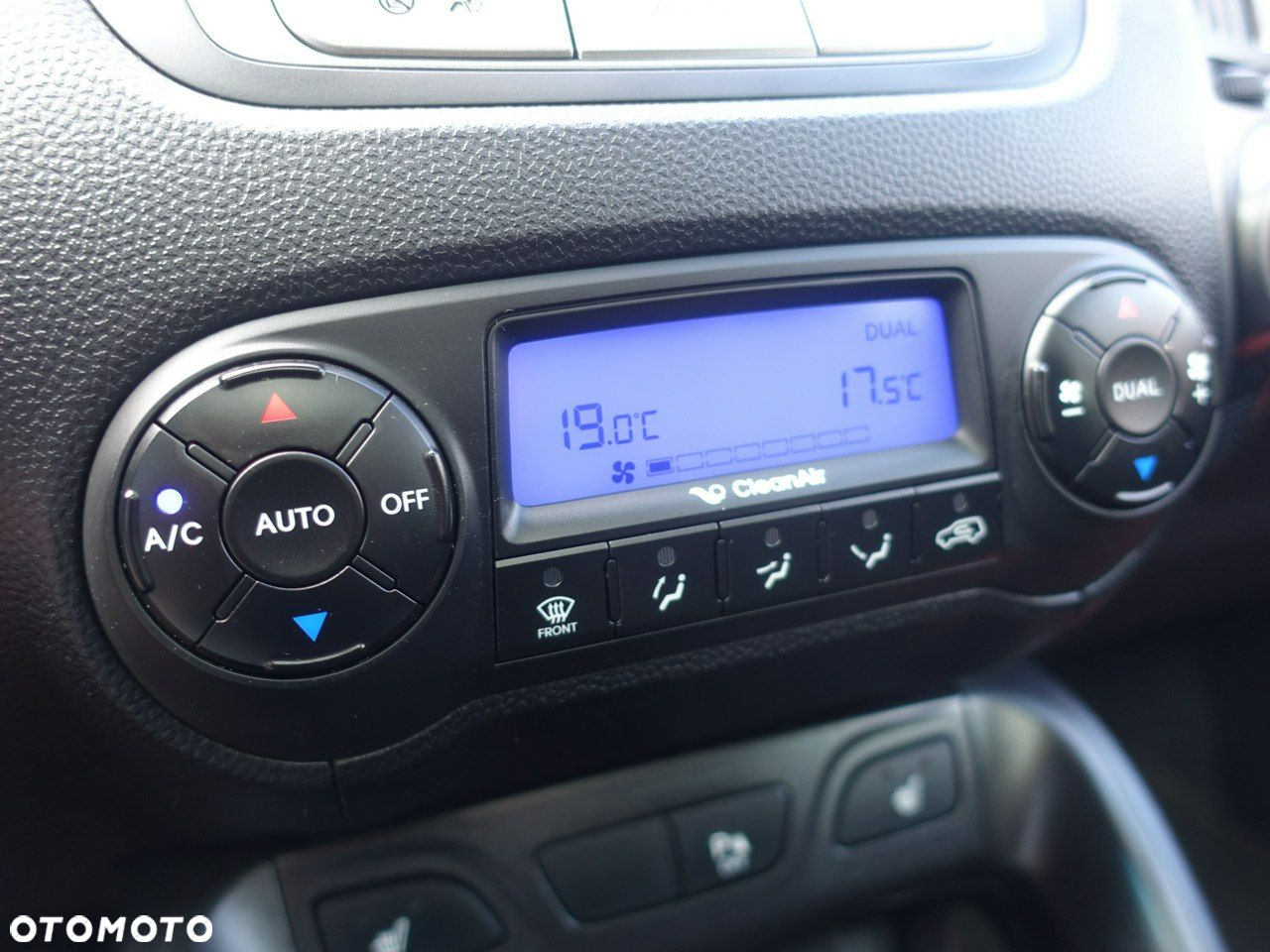 Hyundai ix35 1.7 CRDi 2WD Trend - 23