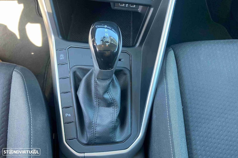 VW Polo 1.0 TSI Urban DSG - 19
