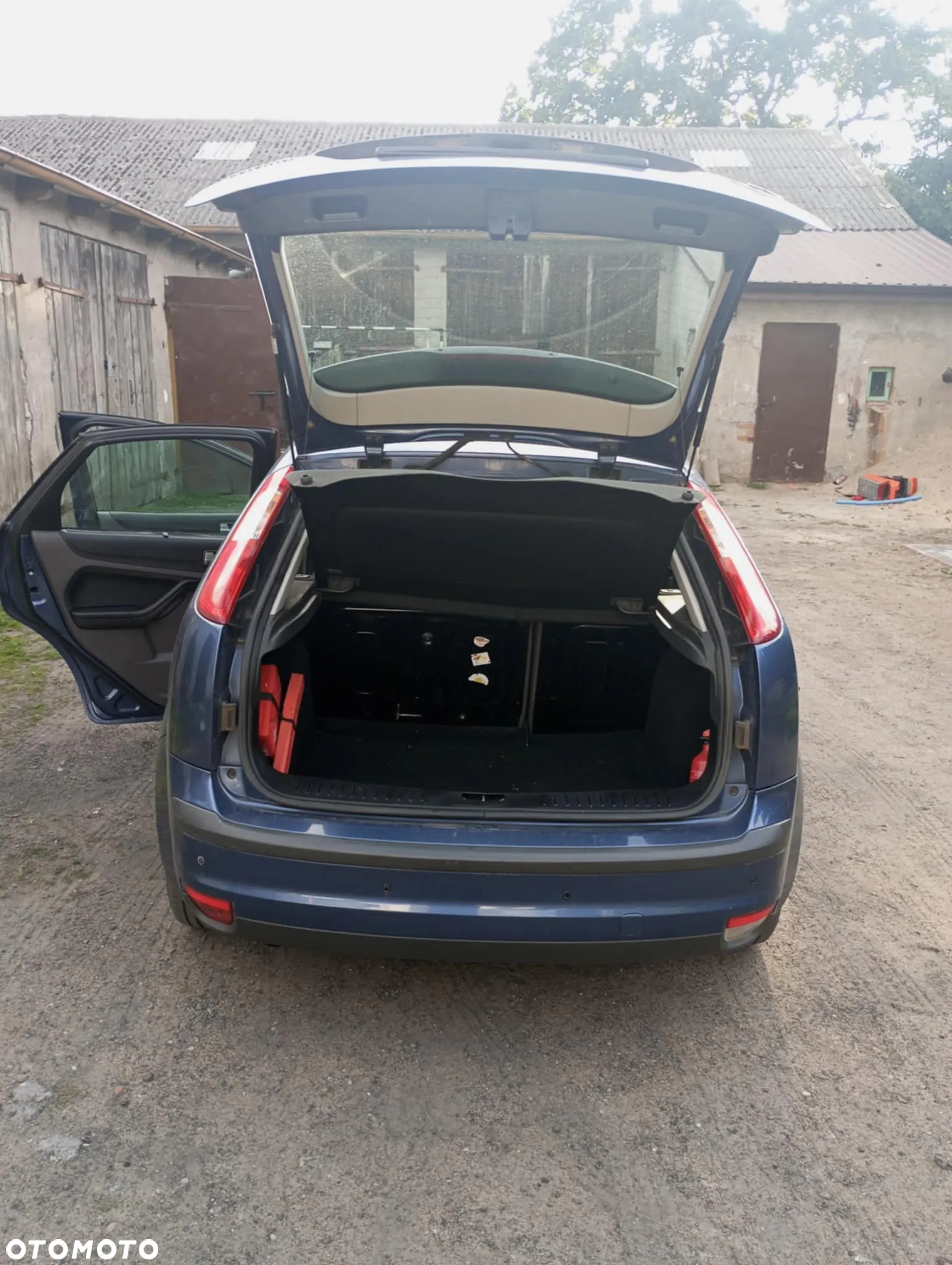 Ford Focus 2.0 TDCi Ghia - 9