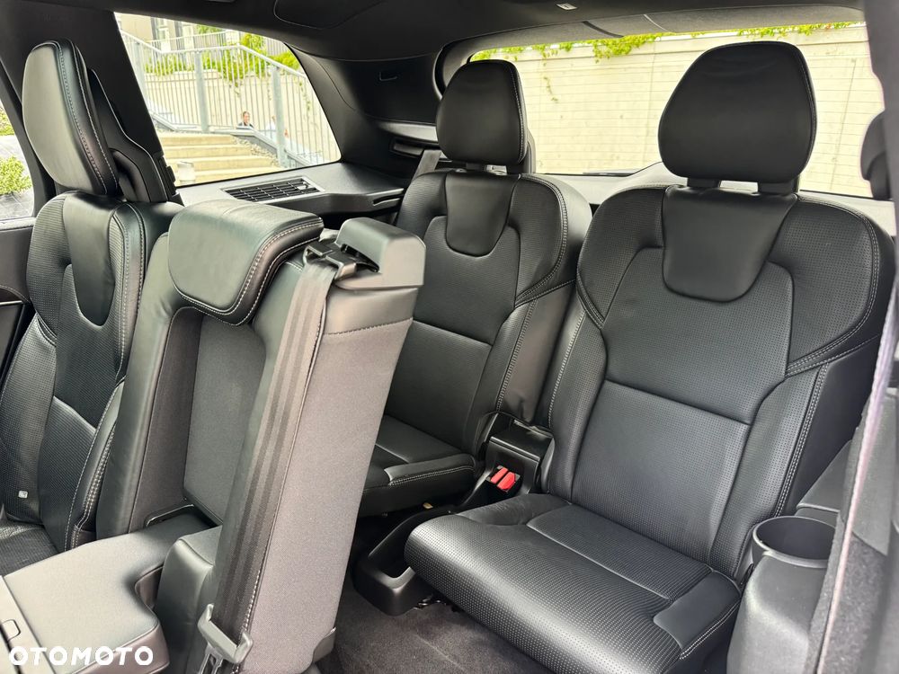 Volvo XC 90 - 16