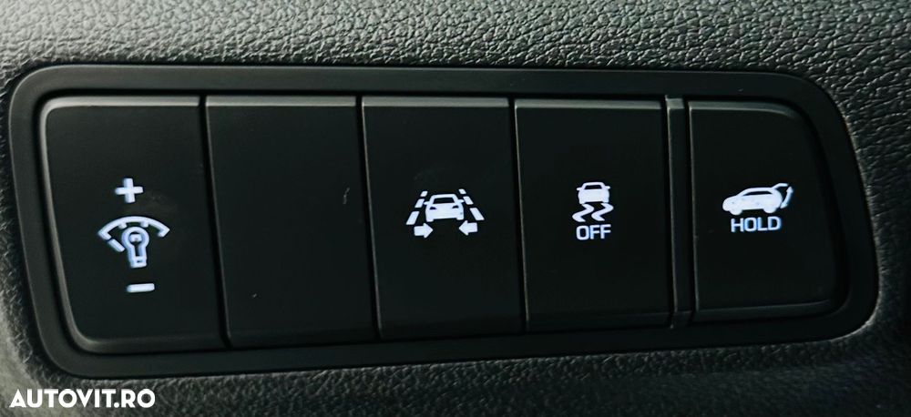 Hyundai Tucson 2.0 CRDI 2WD Style - 12