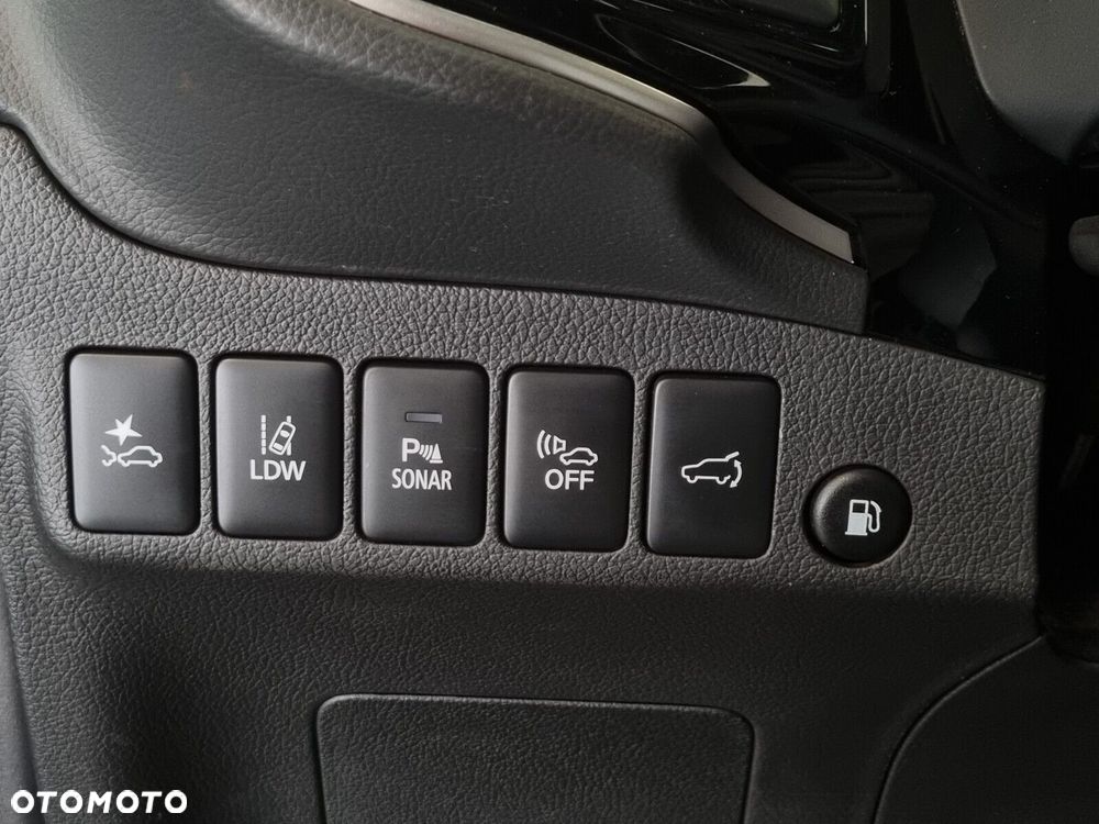 Mitsubishi Outlander Instyle + - 26