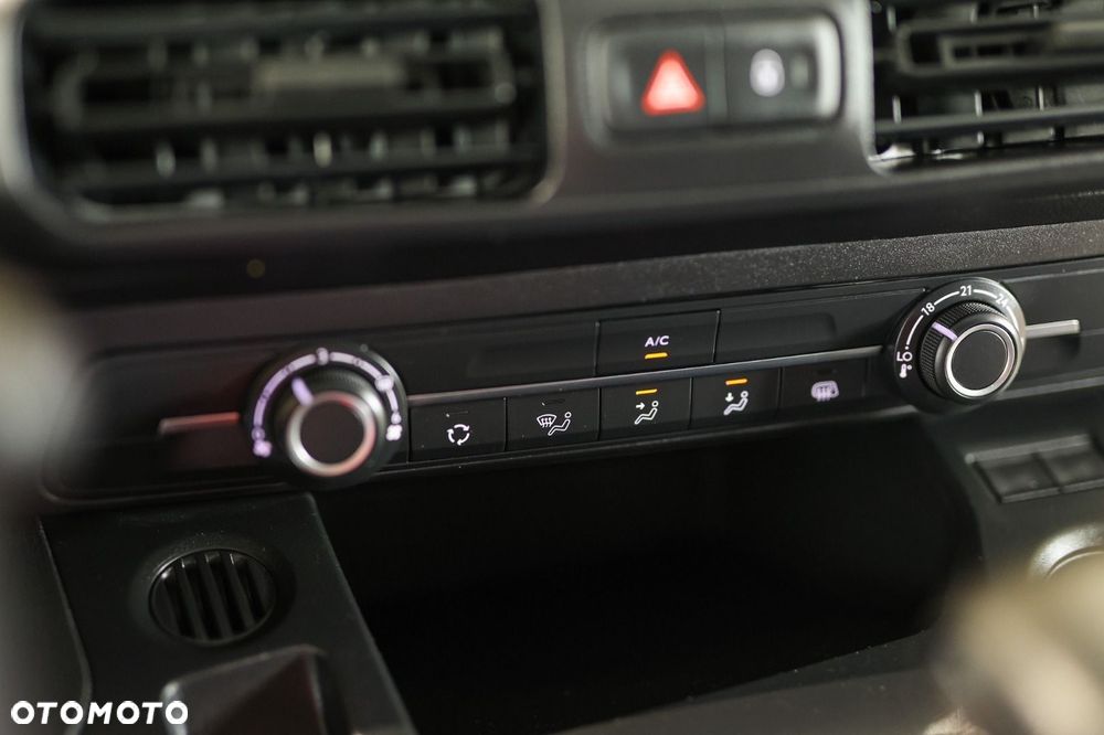 Toyota Proace City - 12